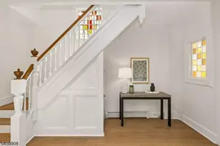 41 N Willow St, Montclair, NJ 07042 - Photo 4