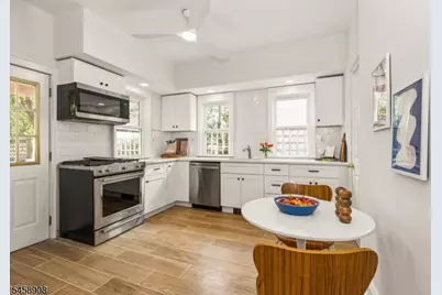 41 N Willow St, Montclair, NJ 07042 - Photo 14