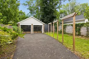 41 N Willow St, Montclair, NJ 07042 - Photo 32