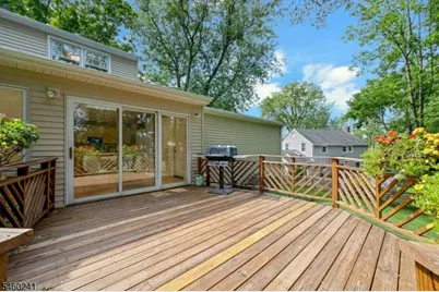 7 Sharon Rd, Springfield, NJ 07081 - Photo 30