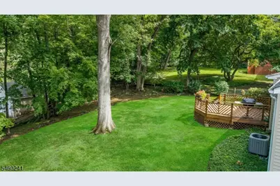 7 Sharon Rd, Springfield, NJ 07081 - Photo 34