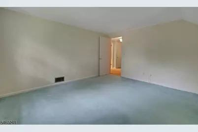 7 Sharon Rd, Springfield, NJ 07081 - Photo 24