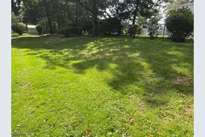 57 Francine Ave, West Caldwell, NJ 07006 - Photo 20