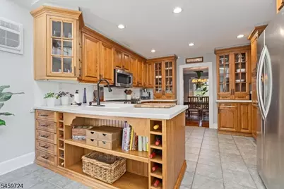 54 Elm St, Millburn, NJ 07041 - Photo 10