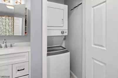 340 Lakeview Dr, Hampton Township, NJ 07860 - Photo 26