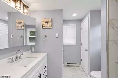 340 Lakeview Dr, Hampton Township, NJ 07860 - Photo 16