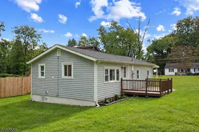 340 Lakeview Dr, Hampton Township, NJ 07860 - Photo 36