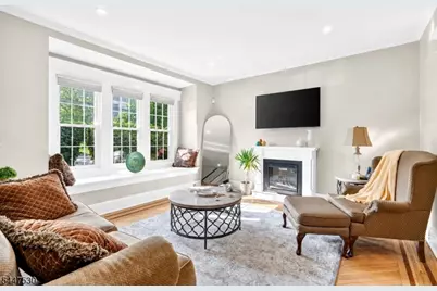 39 Overlook Ave, West Orange Township, NJ 07052 - Photo 18