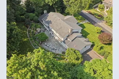 9 Canterbury Ln, Summit, NJ 07901 - Photo 48