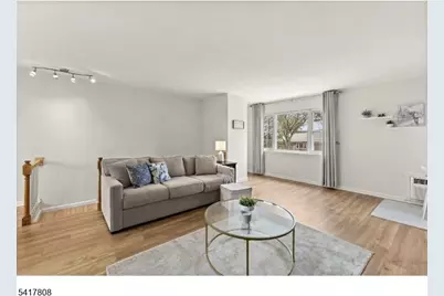 9 Wedgewood Dr #93, Verona, NJ 07044 - Photo 4