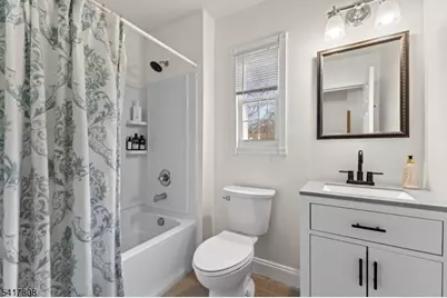 9 Wedgewood Dr #93, Verona, NJ 07044 - Photo 10