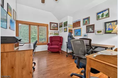 280 Stonehenge Dr, Lopatcong Township, NJ 08865 - Photo 22