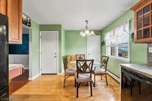 1135B Valley Rd, Wayne, NJ 07470 - Photo 6