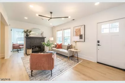 33 Waverly Ter, Bloomfield, NJ 07003 - Photo 4