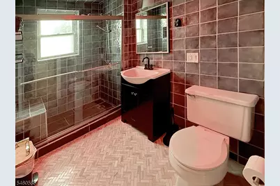 19-31 Lyons Ave #612, Newark, NJ 07112 - Photo 6