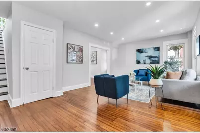 379 Seminary Ave, Rahway, NJ 07065 - Photo 4