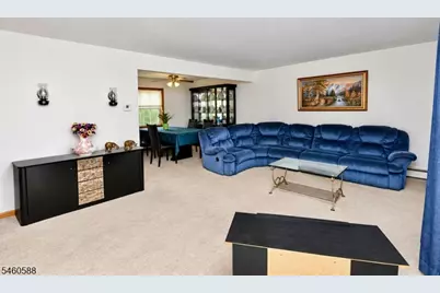 17 Moosepac Ln, Jefferson Township, NJ 07438 - Photo 2