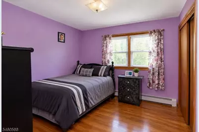 17 Moosepac Ln, Jefferson Township, NJ 07438 - Photo 6
