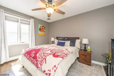 15 Washburn Pl, Caldwell, NJ 07006 - Photo 8