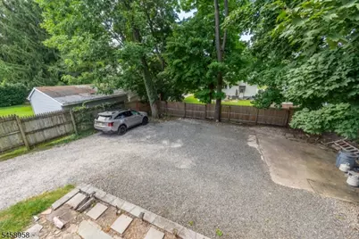15 Washburn Pl, Caldwell, NJ 07006 - Photo 18