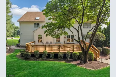 4 Moccasin Ct, Mahwah Twp., NJ 07430 - Photo 36
