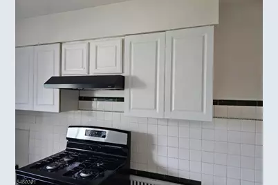 544 Irvington Ave #2, Maplewood, NJ 07040 - Photo 12