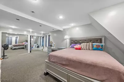 38 Nairn Pl, Newark, NJ 07108 - Photo 8