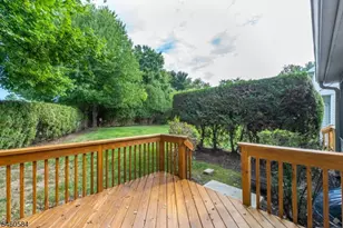 17 Constitution Ct, Montville Township, NJ 07045 - Photo 30