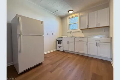 15 Waverly Place #3, Madison, NJ 07940 - Photo 2