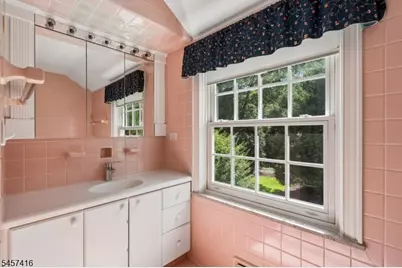 300 Oak Ridge Ave, Summit, NJ 07901 - Photo 24