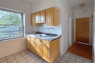 109 William St, Belleville, NJ 07109 - Photo 2