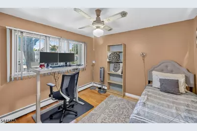 181 Livingston St, Clifton, NJ 07013 - Photo 34
