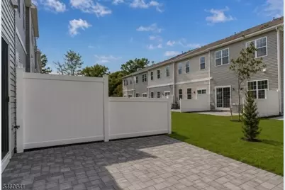 25 Chapel Ln, Wall Twp., NJ 07753 - Photo 22