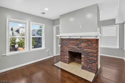 23 Leo Pl, Newark, NJ 07108 - Photo 18