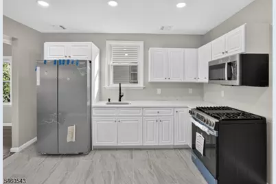 23 Leo Pl, Newark, NJ 07108 - Photo 12