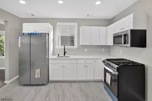 23 Leo Pl, Newark, NJ 07108 - Photo 12