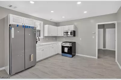 23 Leo Pl, Newark, NJ 07108 - Photo 14