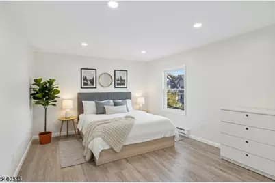 23 Leo Pl, Newark, NJ 07108 - Photo 10