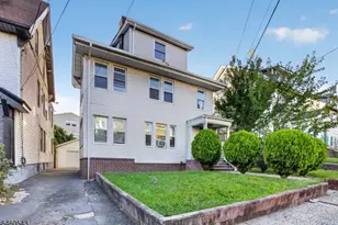 23 Leo Pl, Newark, NJ 07108 - Photo 2