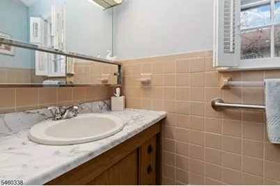 77 Sun Valley Way, Morris Plains, NJ 07950 - Photo 22