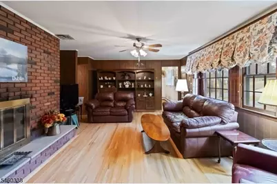 77 Sun Valley Way, Morris Plains, NJ 07950 - Photo 10