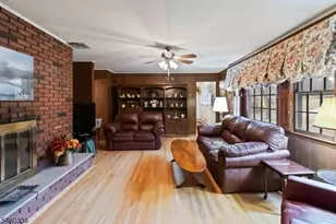77 Sun Valley Way, Morris Plains, NJ 07950 - Photo 10