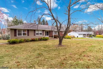 77 Sun Valley Way, Morris Plains, NJ 07950 - Photo 2