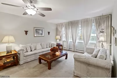 77 Sun Valley Way, Morris Plains, NJ 07950 - Photo 6