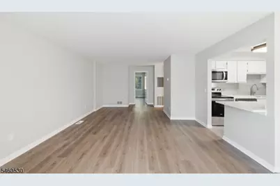 125 Smithfield Ct, Bernards Township, NJ 07920 - Photo 14