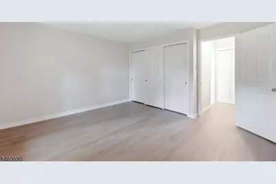 125 Smithfield Ct, Bernards Township, NJ 07920 - Photo 22
