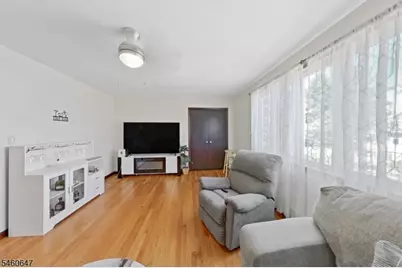 14 Pine St, Kearny, NJ 07032 - Photo 32