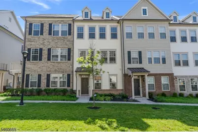 17 Gala Ct, Livingston, NJ 07039 - Photo 2