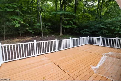 95 Longwood Lake Rd, Jefferson Township, NJ 07438 - Photo 4