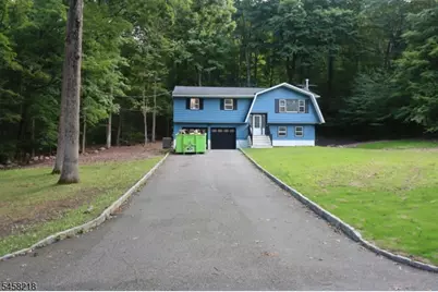 95 Longwood Lake Rd, Jefferson Township, NJ 07438 - Photo 2